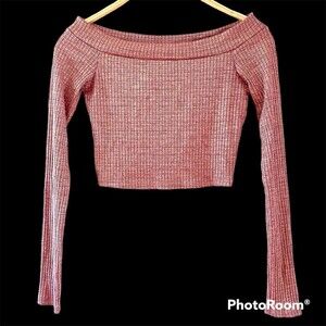 Libian Pullover Cropped Long Sleeve Boat Neck Sweater Size MEDIUM Metallic Rose